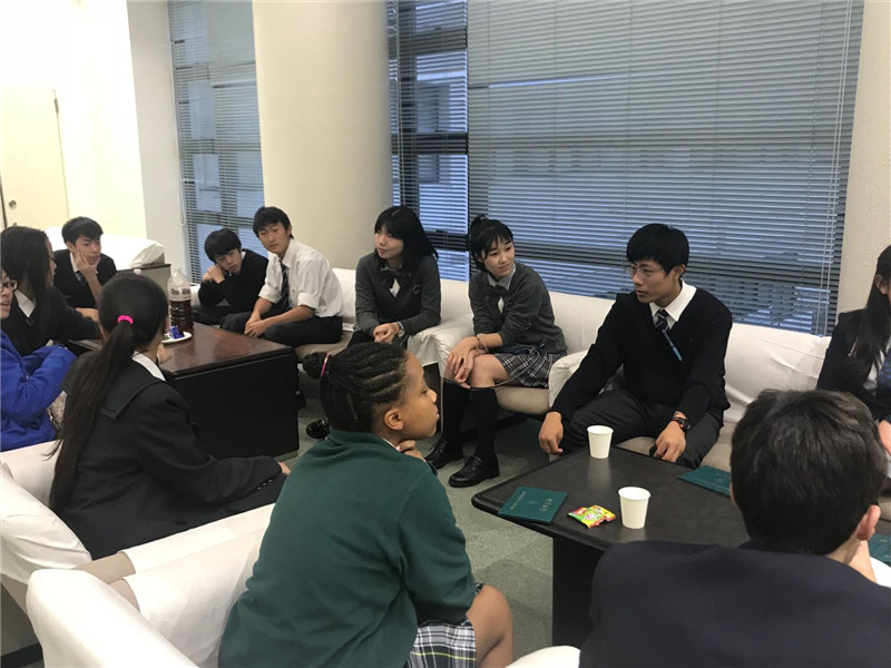 茶话会交流过程.jpg